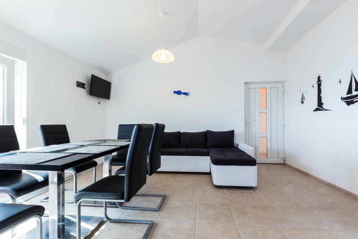 Apartmani Filip ماندري المظهر الخارجي الصورة