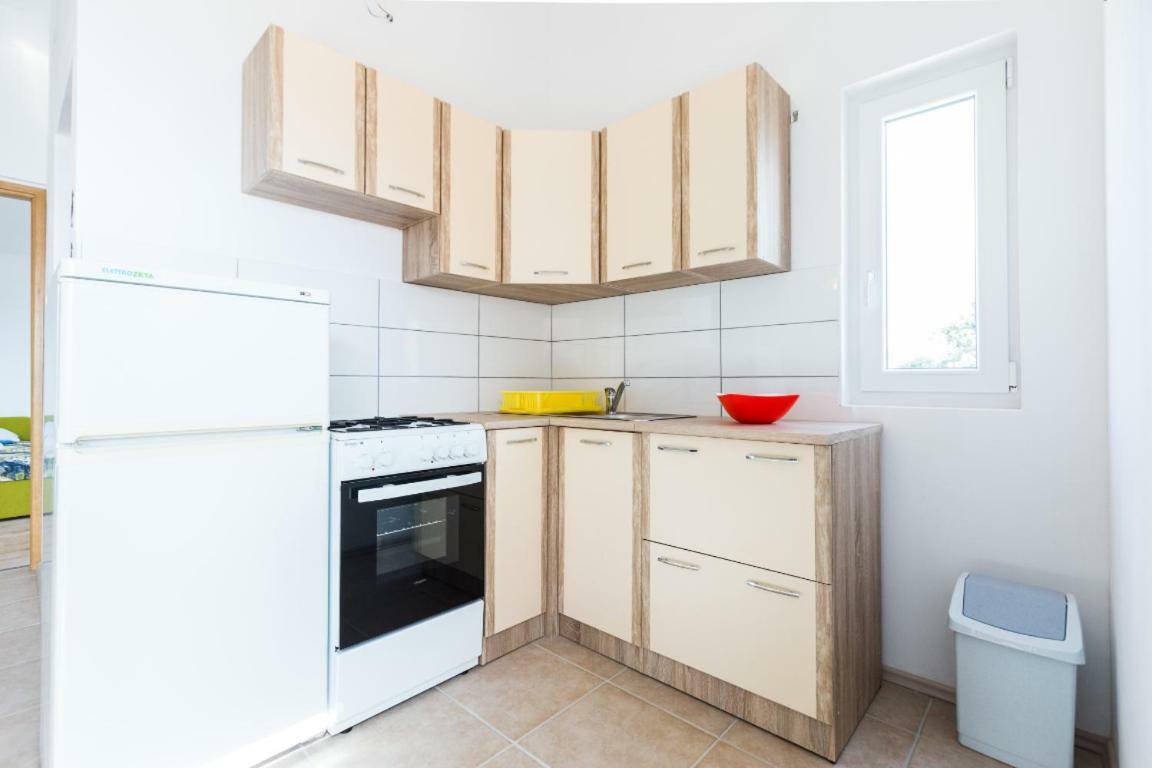 Apartmani Filip ماندري المظهر الخارجي الصورة